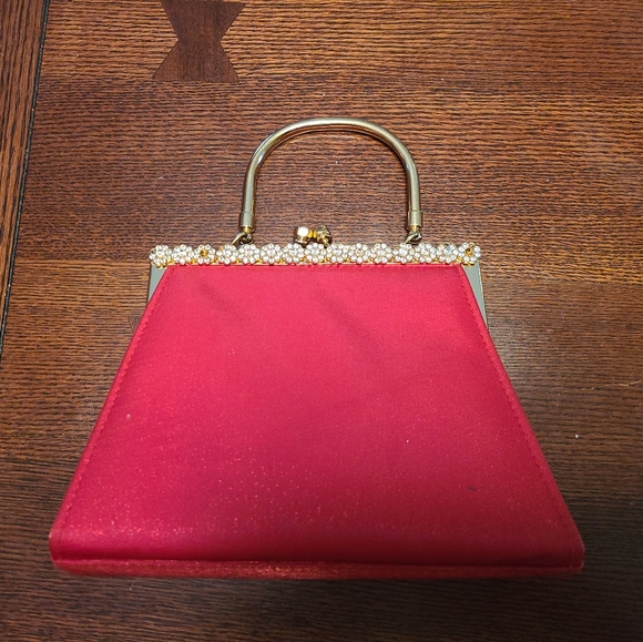 Red Clutch Purse - Picture 4 of 9